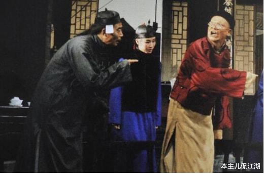 马东|老戏骨吕中：22岁嫁小学同学，3个孩子事业有成，儿媳是国际影后