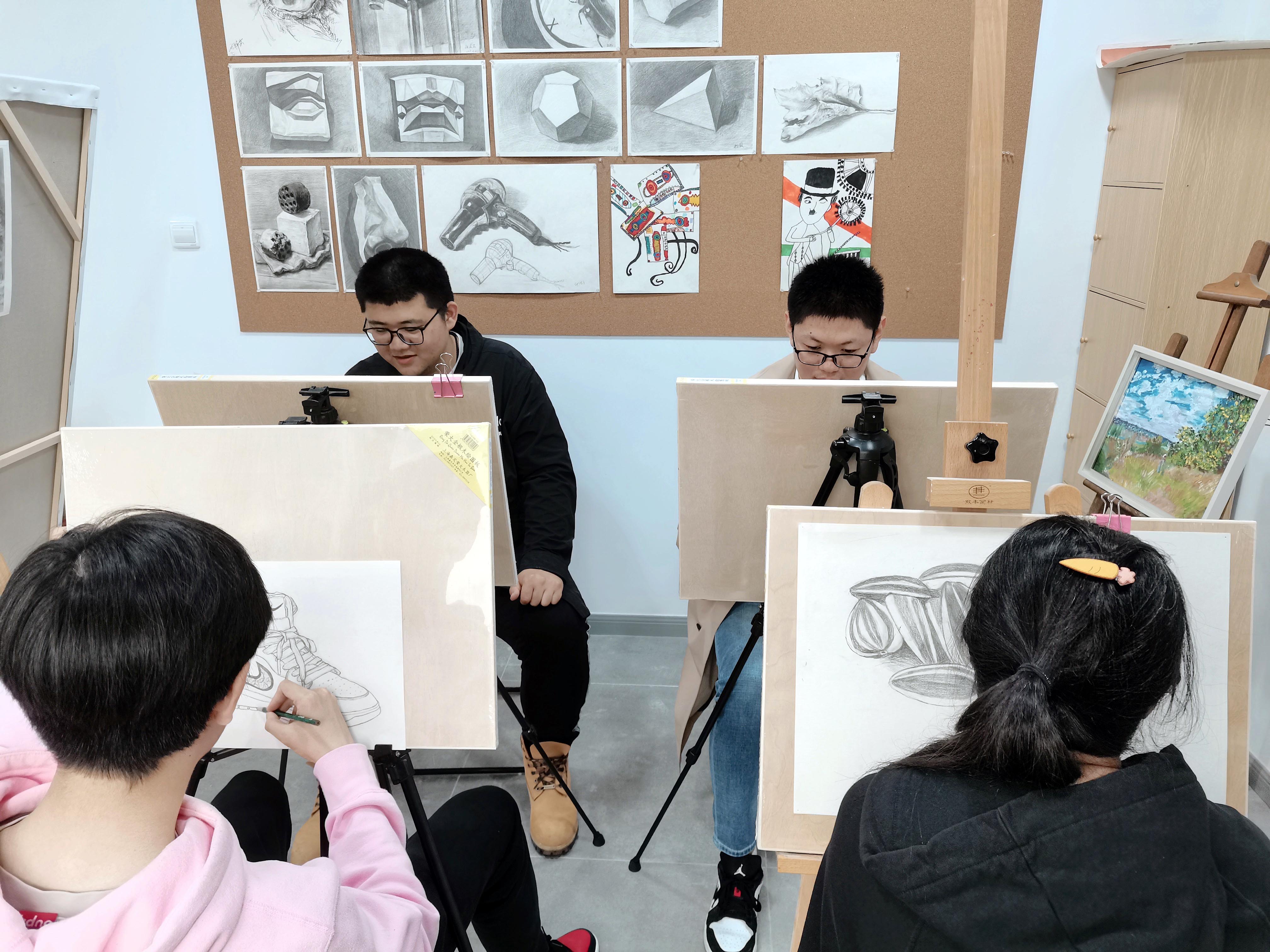 姑苏摄影王建康 “五月花开”墨蘭艺术展将在苏州西城永捷生活广场举行 五位优秀青年艺术家作品亮相