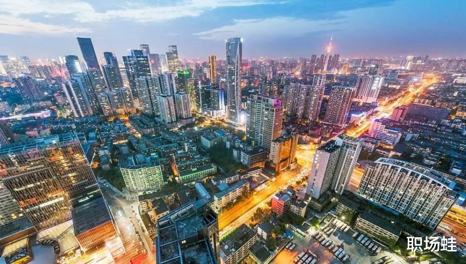 成都|在成都实现年薪30万，难不难？