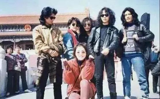 咏梅|咏梅：和陈道明交往7年，与栾树结婚29年，一直没生孩子