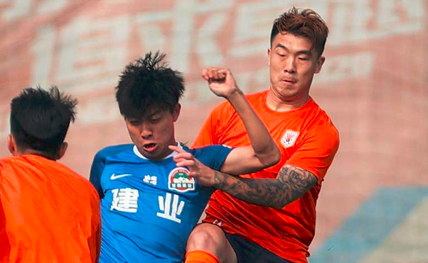 石柯|尴尬了：泰山新援表现令人堪忧，曾因在国足低级失误，遭里皮弃用