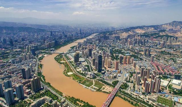 一颗心碎成一片片 甘肃一城中村迎来改造，签约率达95%，村民摇身一变成“富人”