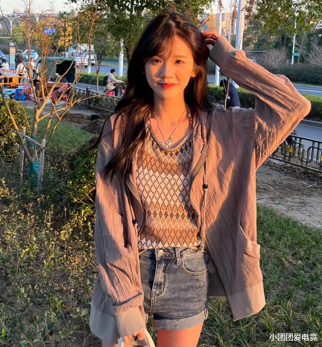 苏有朋|井川里予的房间究竟有多乱？衣服被子皱得像咸菜，这还是纯欲天花板吗？