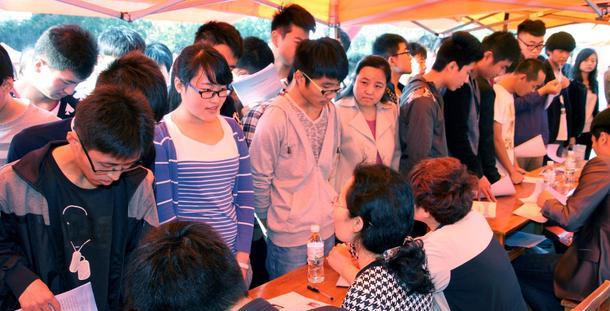 求职|又有一岗位出现缺人，月薪高达15000元，年轻人却不愿意去干