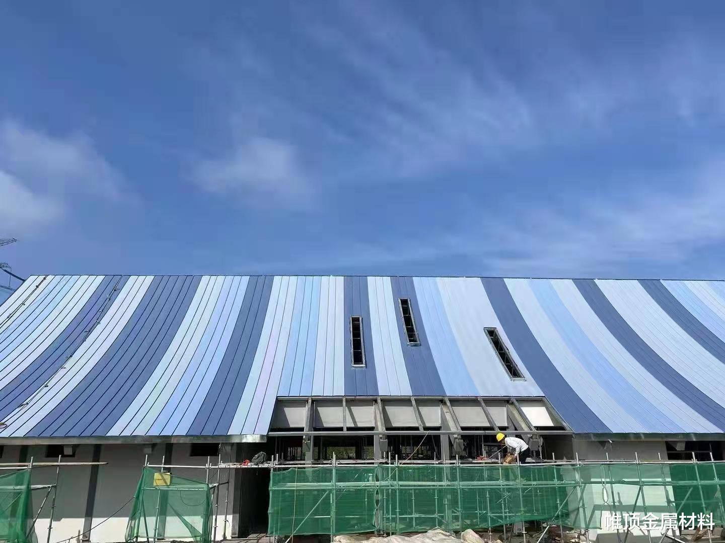 铝镁锰金属屋面板慢慢取代传统面板