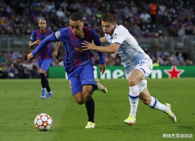 巴塞羅那|老將加現(xiàn)金，切爾西看中巴薩棄將！亞洲一哥入選英超最佳十一人