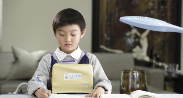 家装日志|减少孩子的学习负担,让孩子在玩耍中学习,寓教于乐才是学习方法