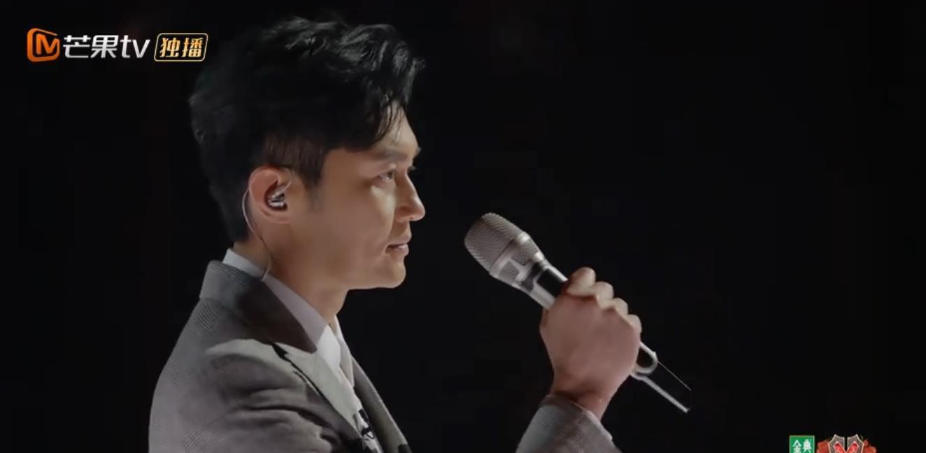 育妈计|《披荆斩棘的哥哥》初舞台表演引起观众共鸣，唱乐组燃炸全场！