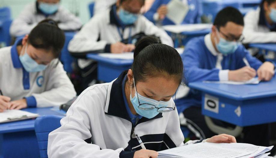 糯豆包妈妈|高考前，美女学霸在生命最后时刻的这个决定，让无数人湿润了双眼