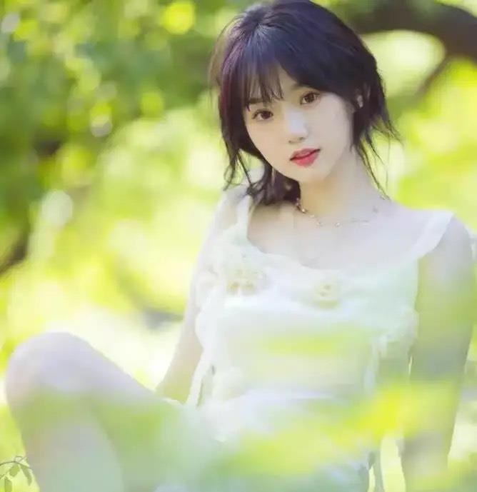 毛晓彤|如今，4年过去了，他又有了新女友，但却丢了事业