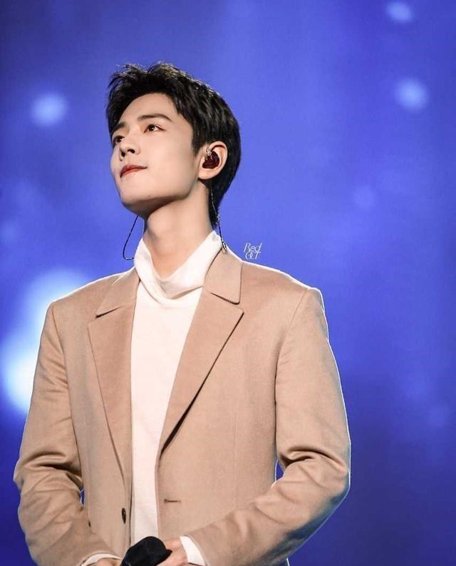 肖战|博主称肖战的保密工作做得很好，下一部戏未知，好像什么都没说