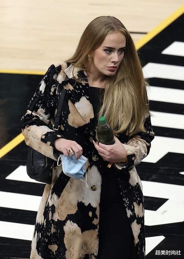 李敏镐|阿黛尔减重90斤备受争议，网友评价褒贬不一，残酷言论让人心寒