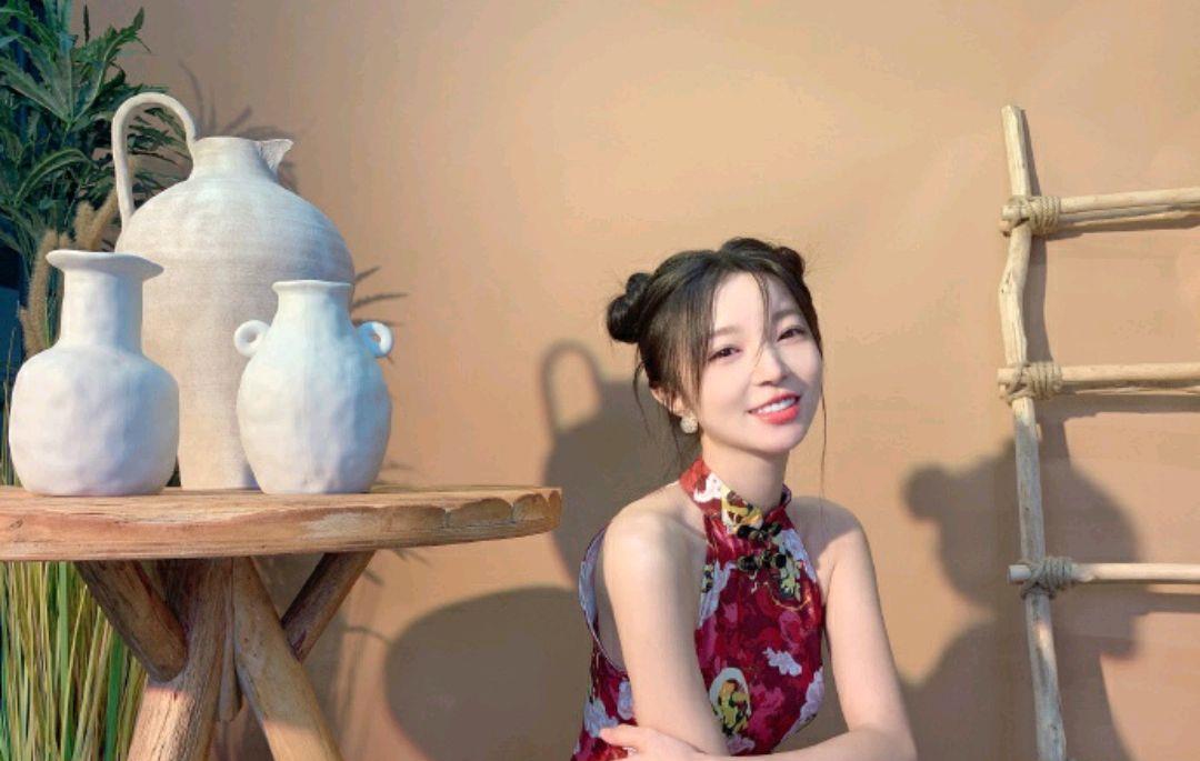 假如我是狐城|小潘潘改编黄梅戏爆火,也因媚态唱法被批,是创新还是魔改?