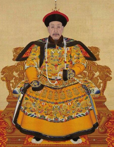 康熙|康熙有97个孙子，为何一眼看中12岁的弘历？算命大师说了8字