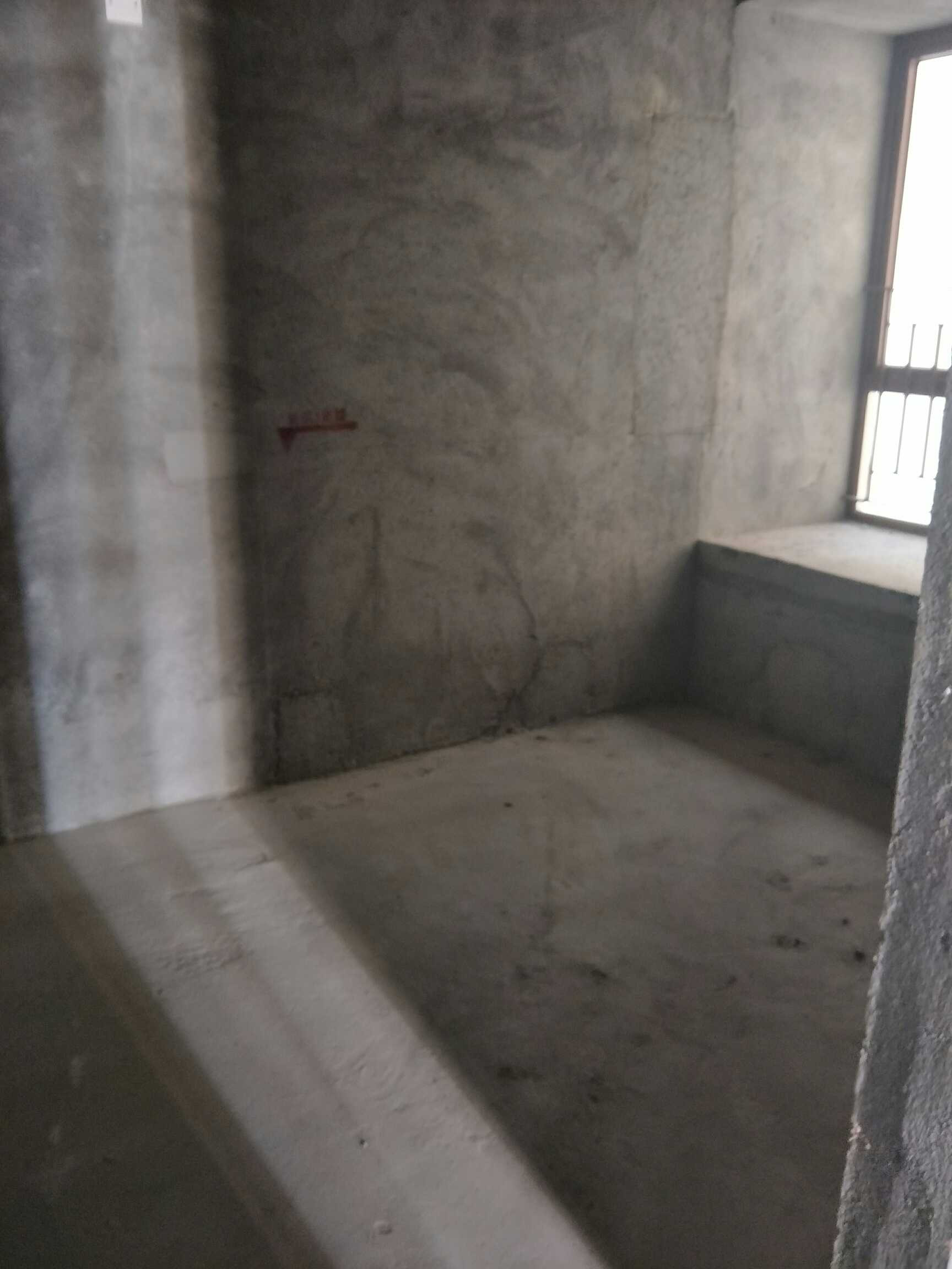 二氧化碳|买房之后没钱装修，打算直接入住毛坯房，是不是太荒唐了？