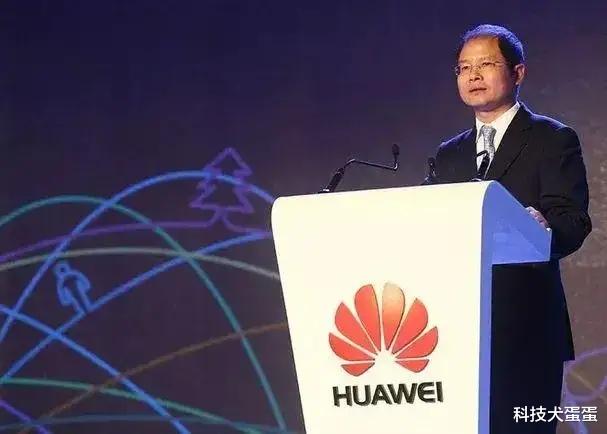 任正非|营收暴跌，但千亿研发费不能少，任正非：没有退路就是胜利之路