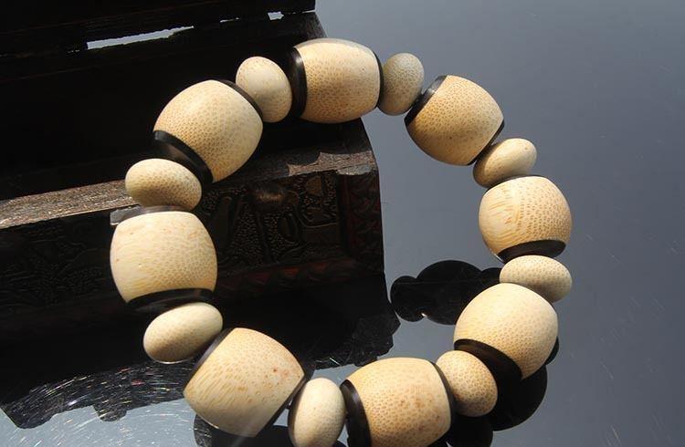 文玩|哪种文玩手串适合大汗、大油的人盘玩？