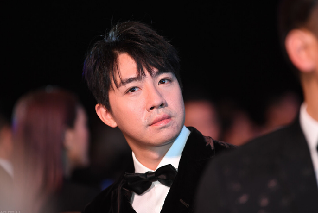 俞灏明|大火烧断偶像路，失了朋友、丢了女友，俞灏明如今终于逆风大翻盘