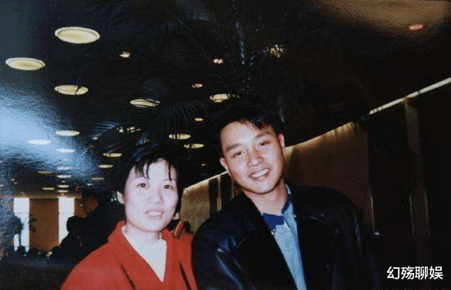 张国荣|倾尽家产守护张国荣，后继承数亿遗产，唐鹤德为爱单身至今