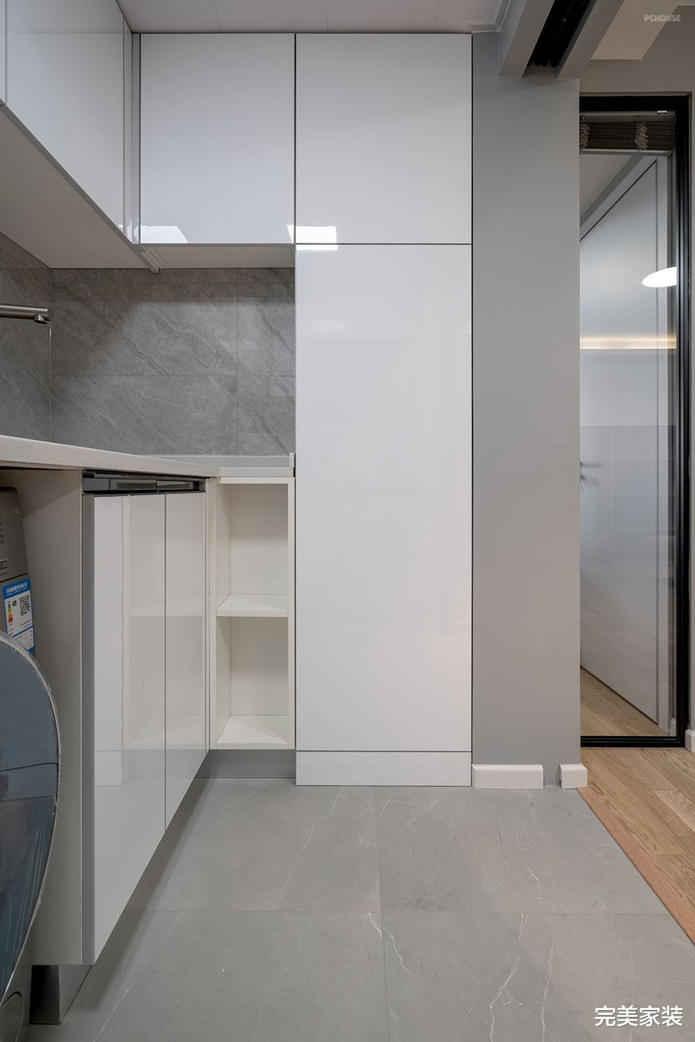 50平方米变身大两居，采光通风超级好，满足一家三口人的生活需求