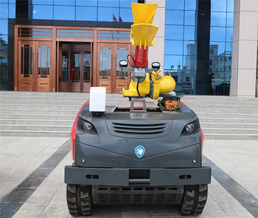 中国消防 “我是身怀绝技的消防机器人！”