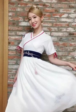 杨紫|不是每个女星都适合古装，新四丑造型一出，网友：辣眼睛