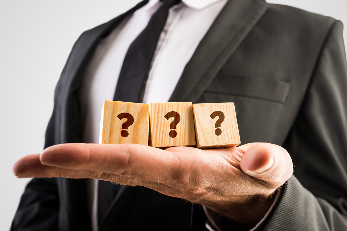 薪水|别人打探你的工资，直说是犯傻，聪明人用4种话术回应，情商真高