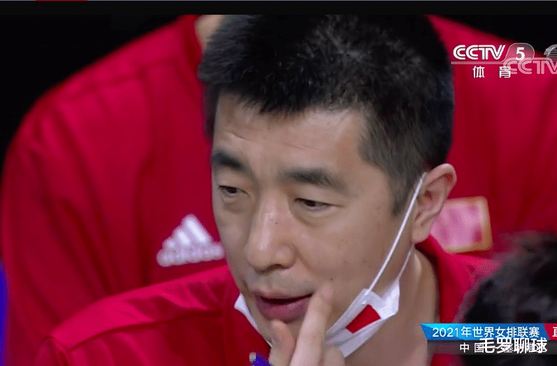 中国队|中国女排又遭大逆转，盘中输0-5，首局22-25落败，两位奥运冠军出战