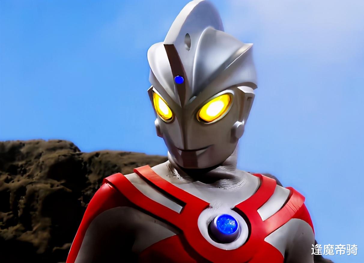 漫画家|奥特曼来地球的原因不单一，虽都是打怪兽，“各有各的肚皮疼”