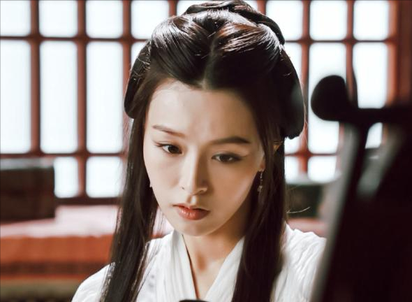 刘亦菲|都是一字眉惹的祸！当新版“王语嫣”换上柳叶眉，美貌不输刘亦菲