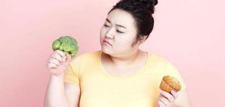 跑步|长时间久坐不动，腹部脂肪堆积，教你3个动作，减腹部脂肪