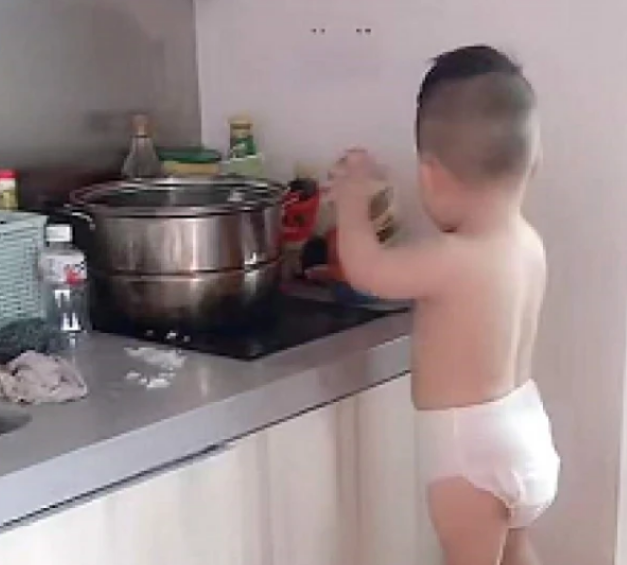 短视频|好消息, 短视频严禁“啃娃”, 终于可以告别辣眼睛儿童短视频了