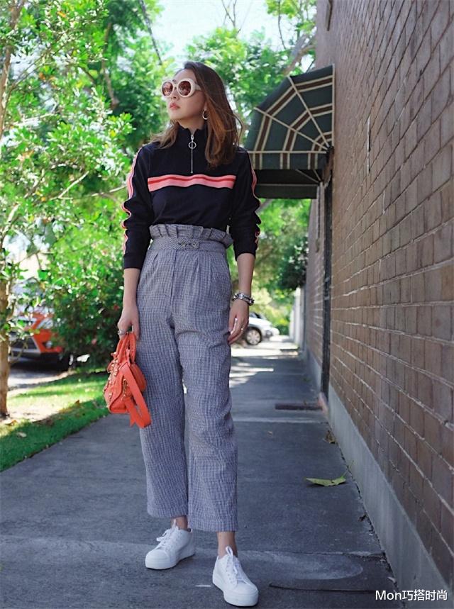 Mon巧搭时尚|今秋流行这2件衣服：一件解决显瘦减龄问题，一件解决气质问题！