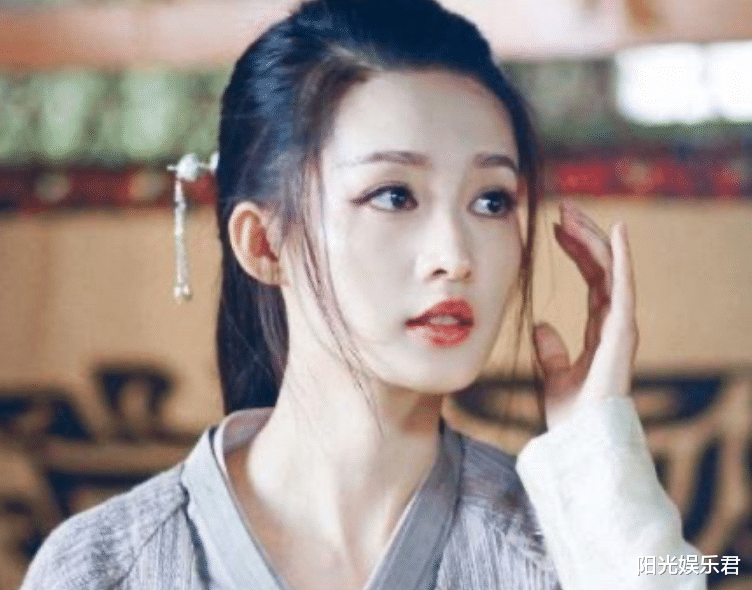 Angelababy|杨颖又接演古装大剧？看到女二人选后，baby演技又要被吊打了