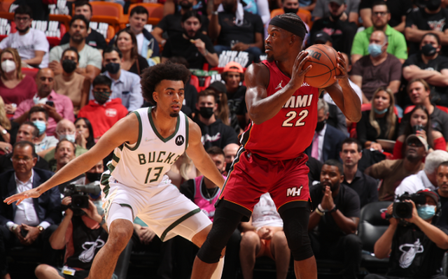 静静聊澸情 最痛快复仇!首节赢23分+全场赢42分 热火将雄鹿打成“萌鹿”