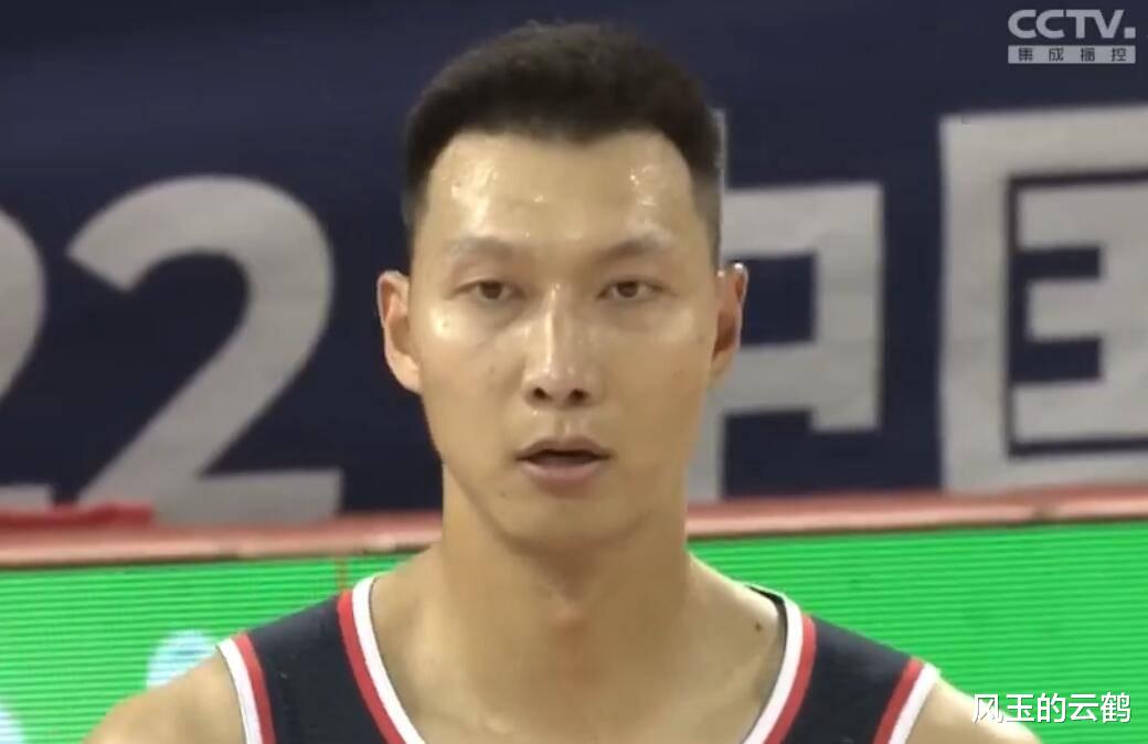 易建联|阿联砍23+11罚球13连中 一回合两大帽构筑禁飞区