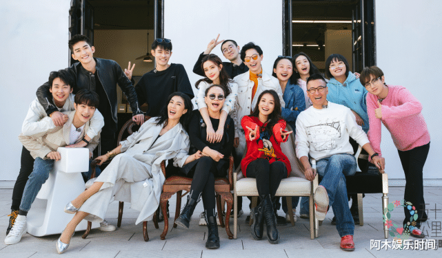 孟子义|孟子义最败好感的不是抢周杰话筒，也不是情商低，而是处处透着对周也的排挤