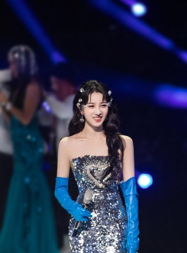 肖战|肖战暖男是人设？被同队友证实：落井下石有一套！