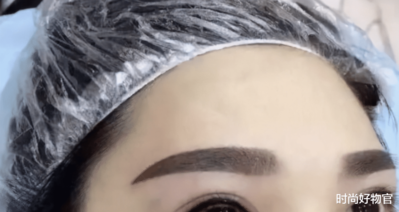 时尚好物官|为什么普通女生纹眉的居多？而明星却很少纹眉？看完你就知道了