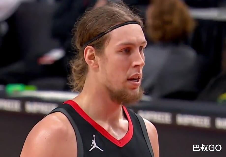 火箭队|三分21中13!恭喜火箭联盟第一,又获小考文顿,CC就等你来摘桃子