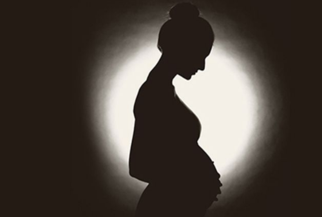 基因 一夫一妻使自然选择失效，导致人类进化停止？其实人类在加速进化