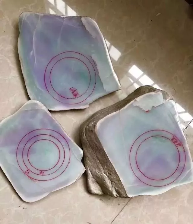 翡翠|玩转翡翠之必备知识