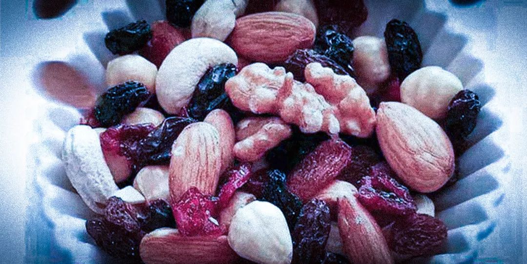 三只松鼠 资本巨头吃不惯“零食”？