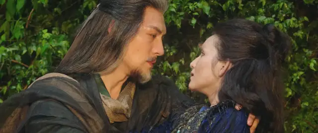 贾玲|尺度最大版《射雕英雄传》，连续三天热度第一！评分却仅4.9分？