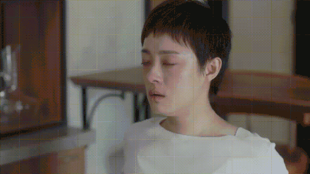 孙俪|近日孙俪拍完哭戏，眼睛肿了两天上了热搜，网友直呼演技太好了！