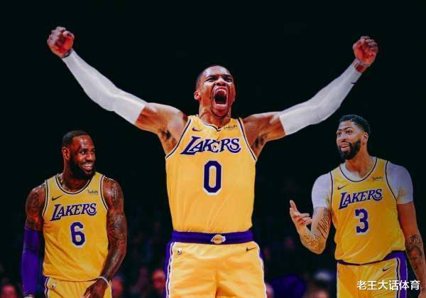 湖人队 好兄弟！自费2450万帮助詹姆斯，4大强援助湖人崛起，快船学学吧