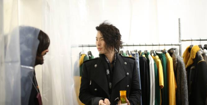 棉妈育儿经|20年后F4现状:有人一年没收入、有人豪宅变废墟、有人成商业大佬