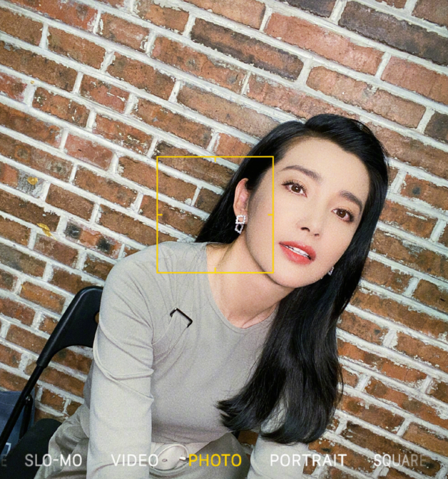 闲鱼有话说|李冰冰又扮嫩成功，穿一身粉色还有少女感，年近半百没有中年气息