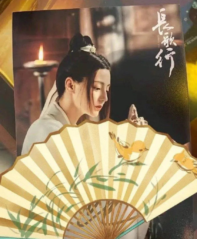 迪丽热巴|活久见！迪丽热巴《长歌行》再爆新海报，古装造型首次没hold住