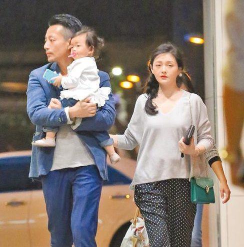 汪小菲|离婚后首露面,红光满面气色好,深夜思念女儿